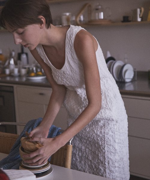 WRINKLED SHIRRING DRESS - WHITE
