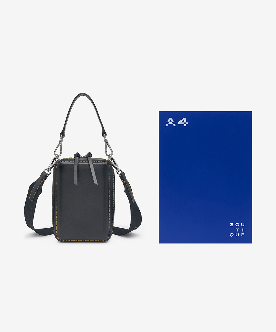 【GANNI】Mini Banner Logo Emboss Shoulder Bag/全国送料込み MUSINSA | GANNI Mini Banner Logo Embossed Shoulder Bag