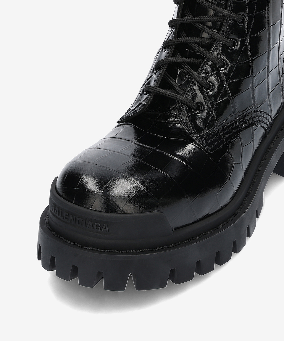 MUSINSA公式 | BALENCIAGA Strike Boots - Black / 600970WA9D01000
