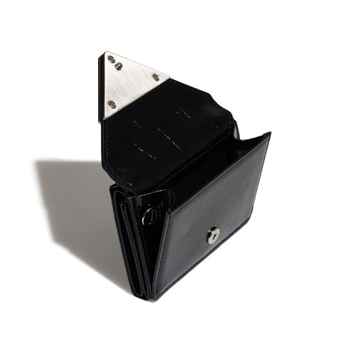 CRINKLE TRIANGLE TRIPLE WALLET - BLACK