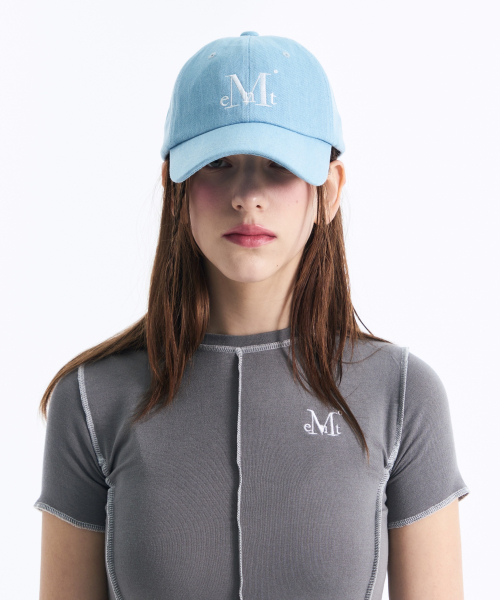 Signature ball cap (Light denim)