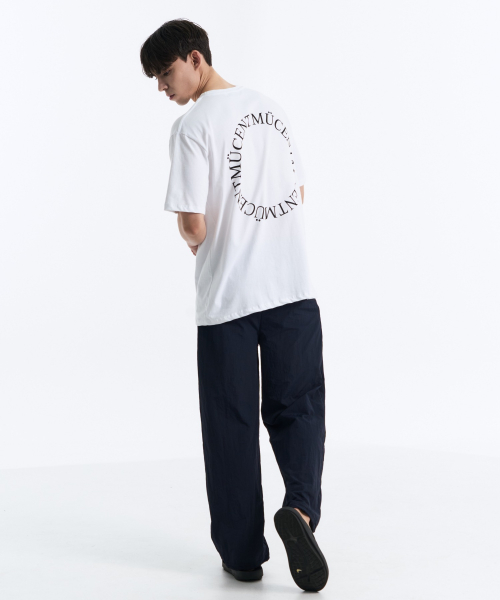 Signature back round arc logo loose fit half T (White)