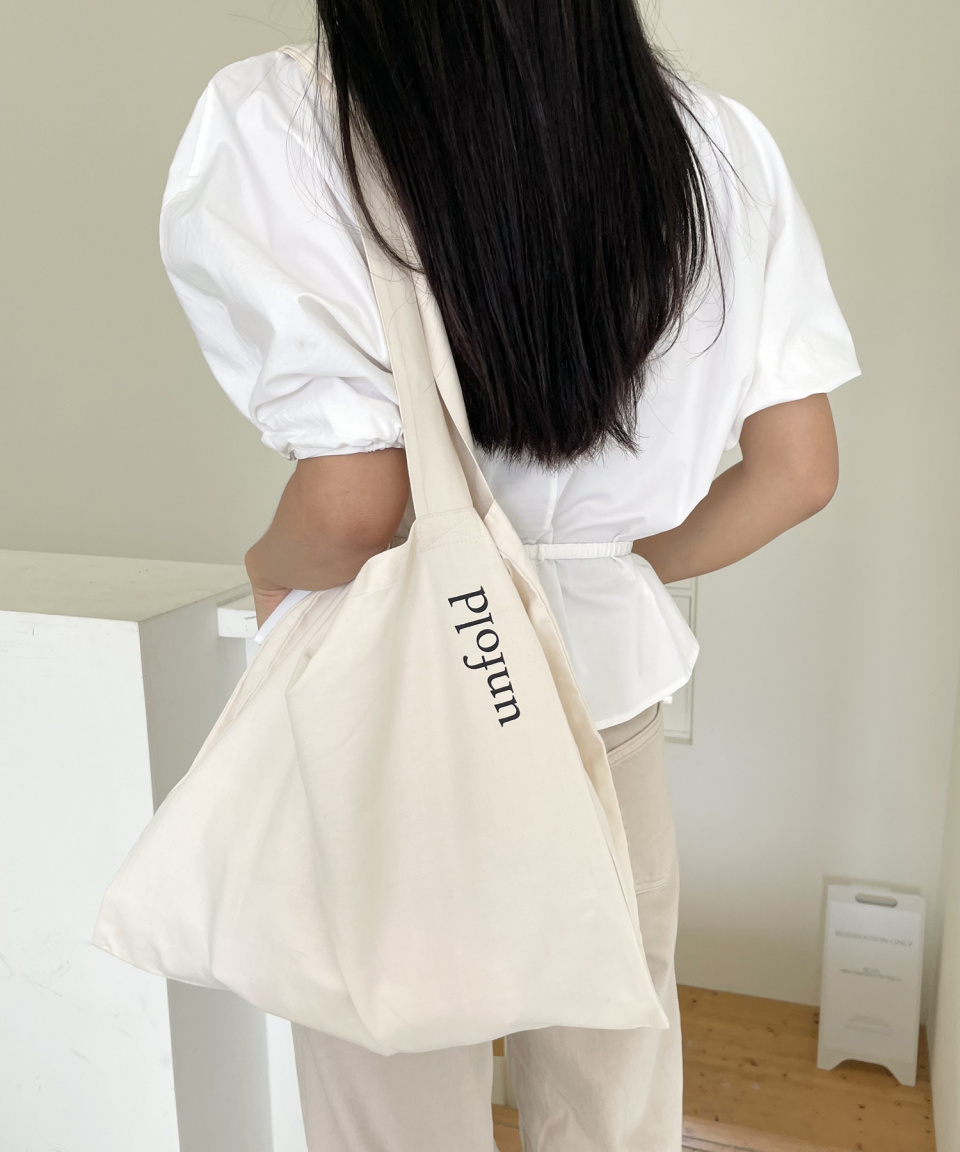 韓国エコバッグブランド☆unfold logo bag - ivory/unfold unfold トートバッグ logo bag (ivory) – 韓国雑貨・韓国文房具