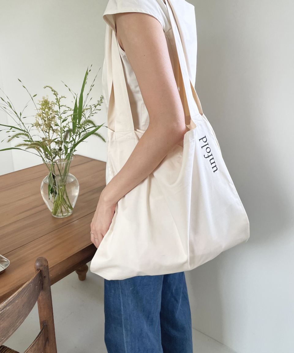 韓国エコバッグブランド☆unfold logo bag - ivory/unfold MUSINSA | UNFOLD logo bag - ivory
