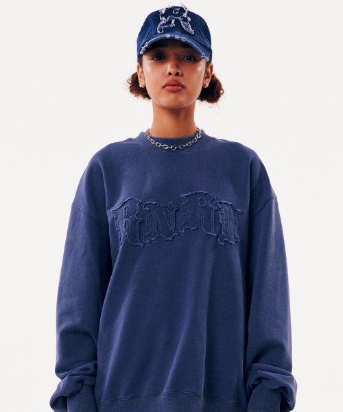 FRINGE LOGO SWEAT SHIRT [NAVY]