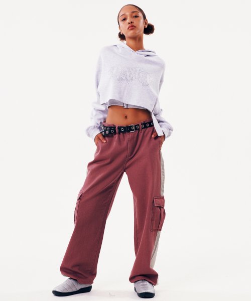 HOTFIX LOGO BELTED CROP HOODIE [WHITE MELANGE]