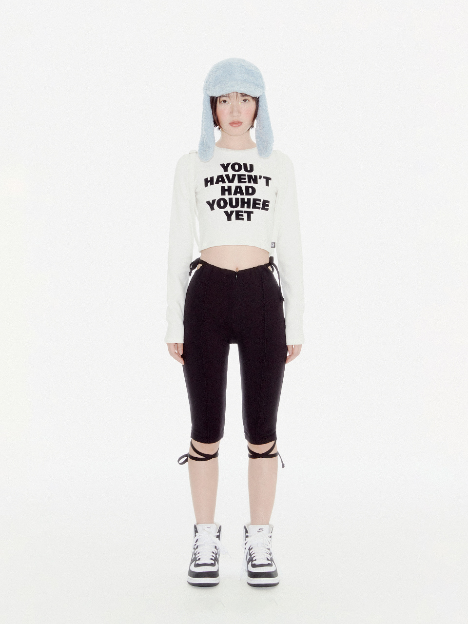 유희(YOUHEE) YOUHEE LETTERING LONG SLEEVE WHITE
