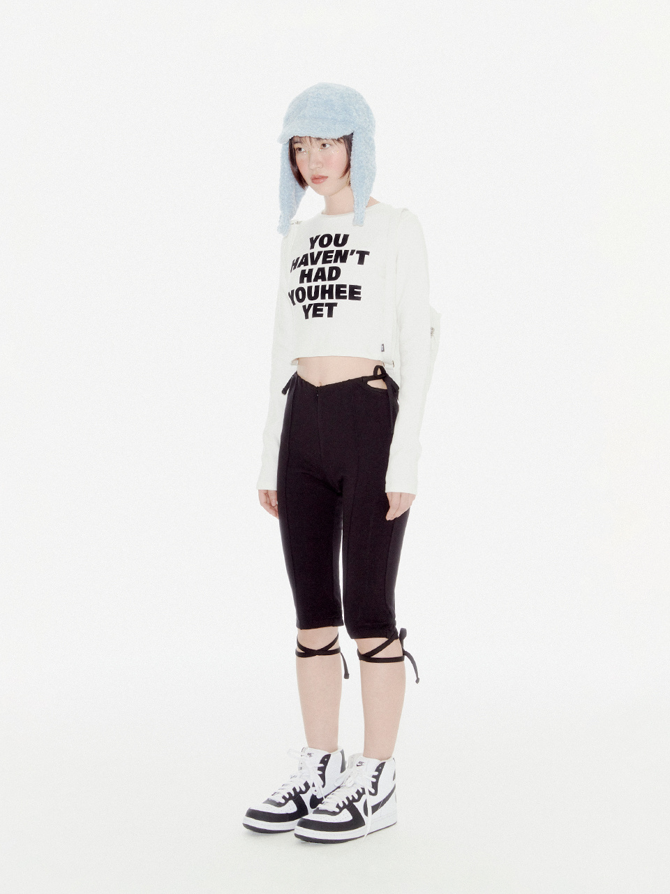 유희(YOUHEE) YOUHEE LETTERING LONG SLEEVE WHITE