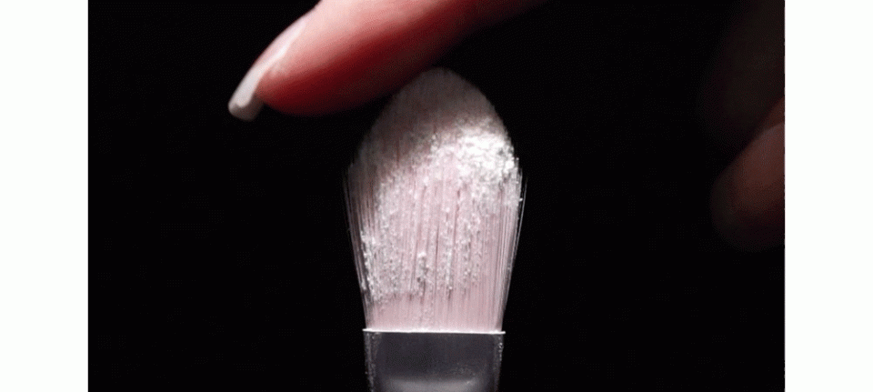 키핀터치(KEEP IN TOUCH) 영 페어링 세범 피니쉬 파우더