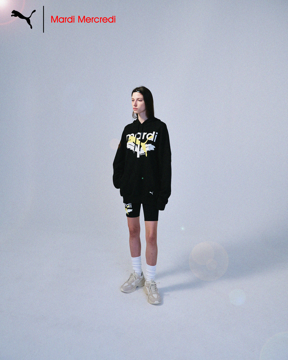 푸마(PUMA) 푸마×마르디 메크르디 그래픽 후디 - 블랙 - 940243-03