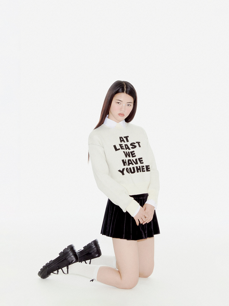 유희(YOUHEE) YOUHEE LETTERING PULLOVER KNIT IVORY