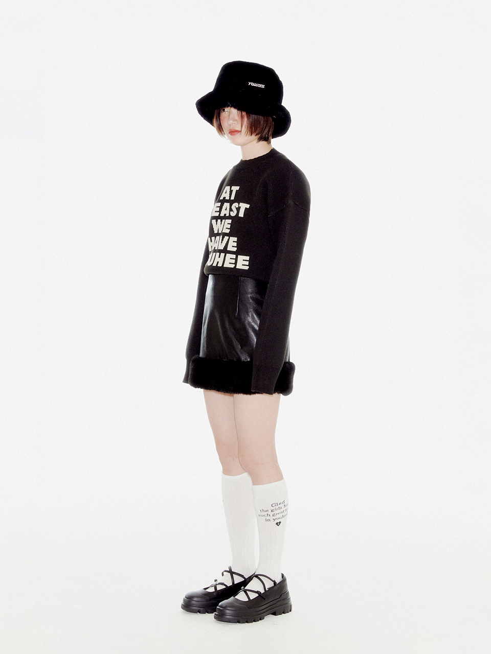 유희(YOUHEE) YOUHEE LETTERING PULLOVER KNIT BLACK