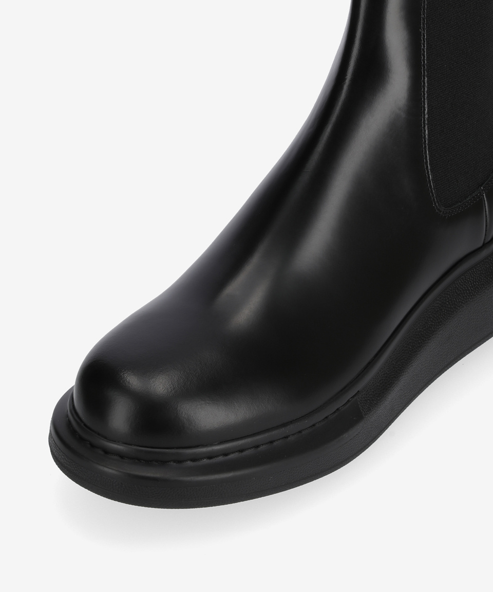 MUSINSA | ALEXANDER McQUEEN Hybrid Chelsea Boots - Black
