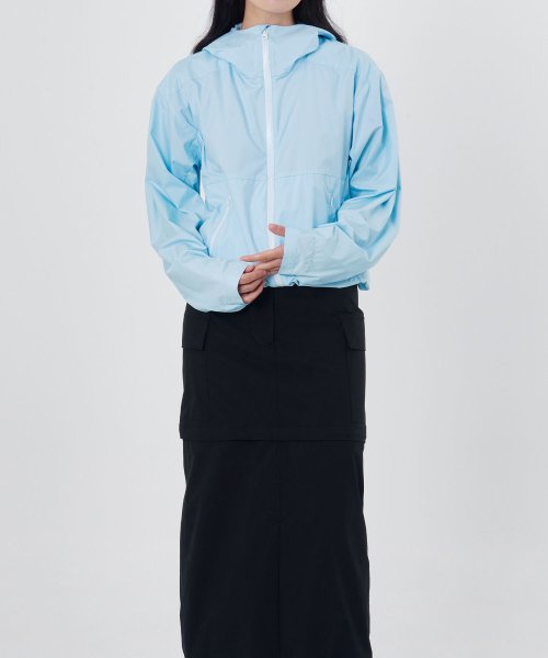 W Light Wind Breaker, Light Blue