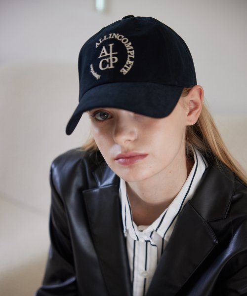 Round Logo Ball Cap (Black)