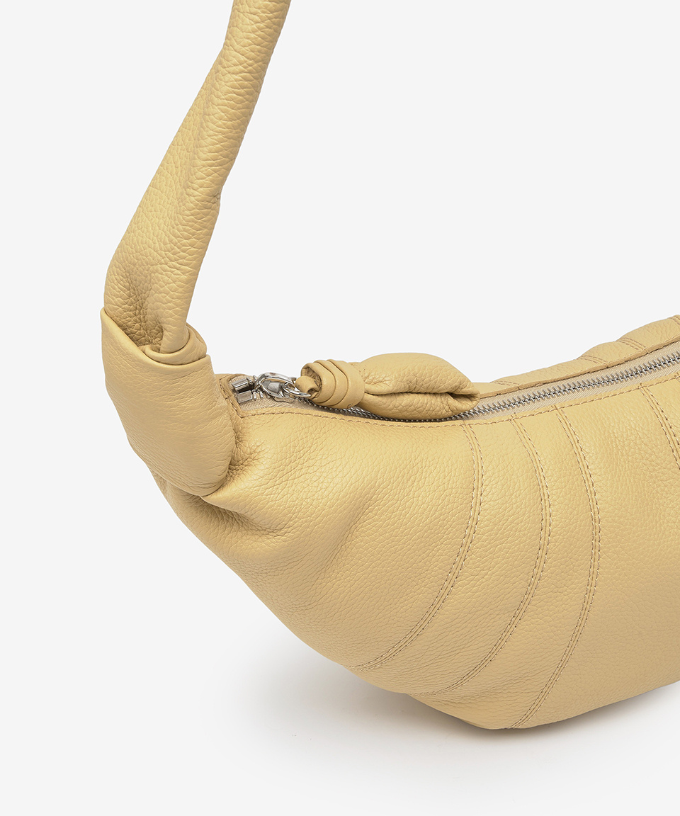 Croissant ショルダーバッグ Small Black Small Croissant Bag | LEMAIRE