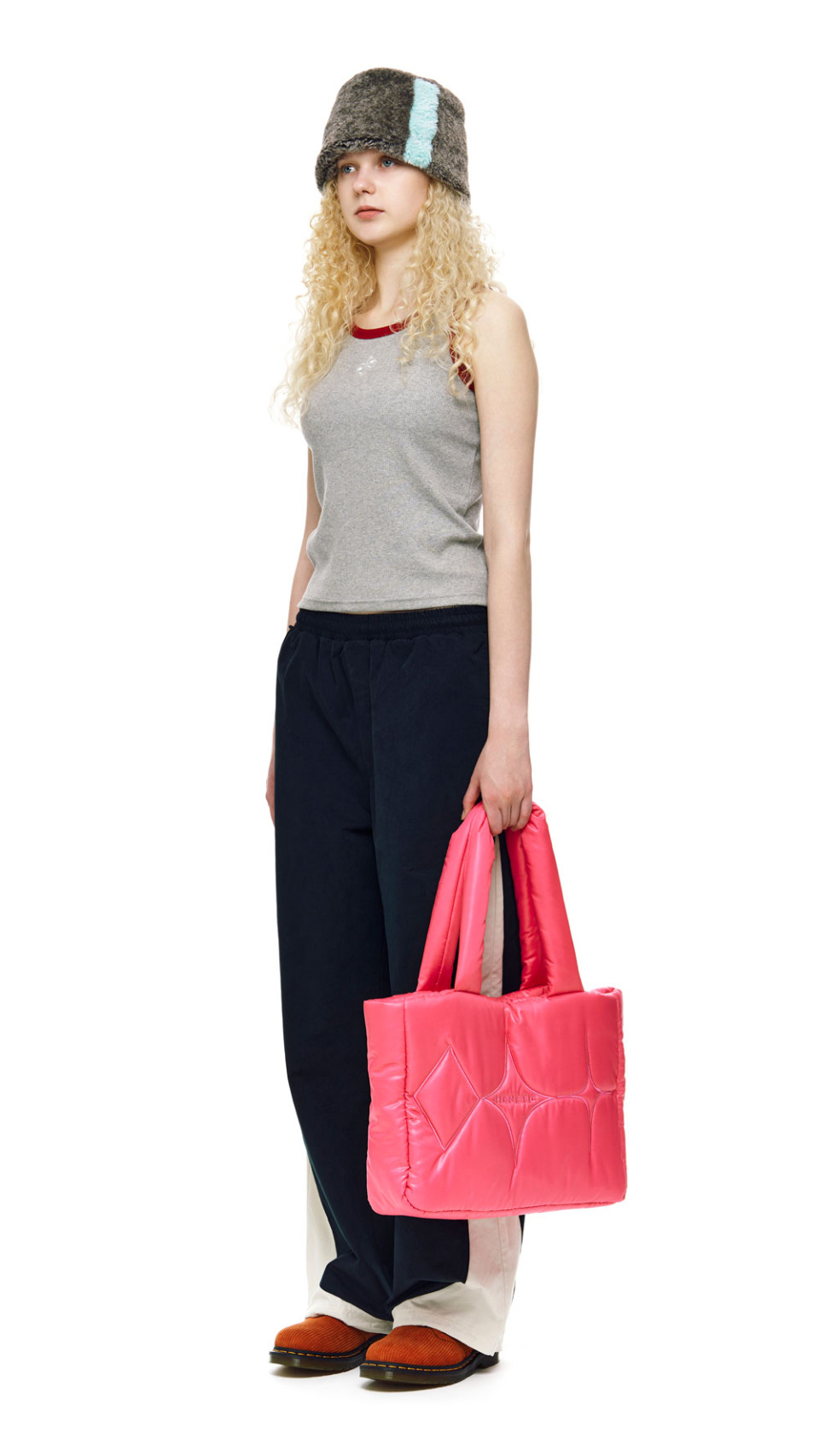 HERETIC PADDING BAG  バッグ MUSINSA公式 | HERETIC CROSS HERETIC PADDING BAG / cream