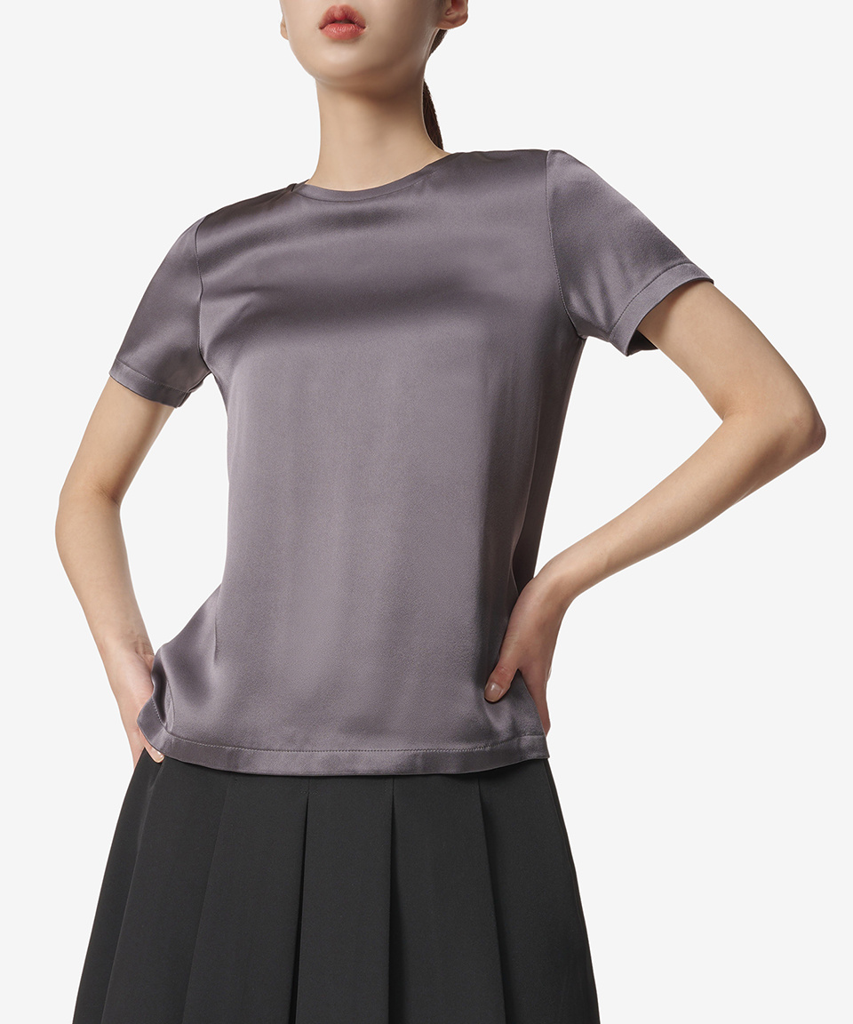 ■Max Mara■ Rebecca Short Sleeve T-Shirt Maroon 91660139600 Rebecca satin T-shirt in red - S Max Mara | Mytheresa
