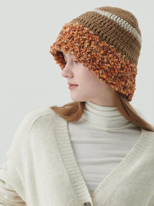 Fluffy Ring Crochet Hat (Beige)