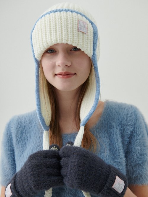 Edge Ear Flap Beanie (Cream)