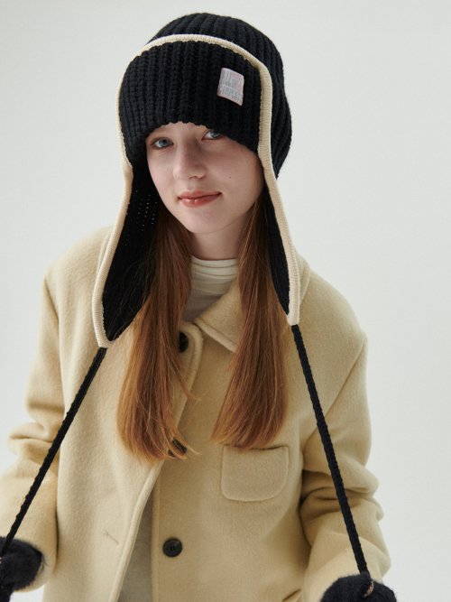 Edge Ear Flap Beanie (Black)