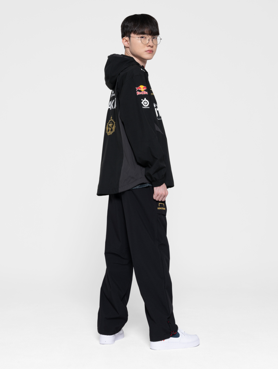 골스튜디오(GOALSTUDIO) 2023 T1 UNIFORM WORLDS JACKET -BLACK