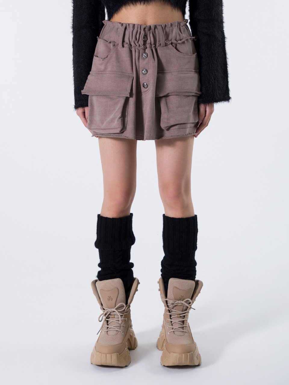 와이이이엘(YEEL) RIVET CARGO MINI SWEAT SKIRT BROWN - 사이즈