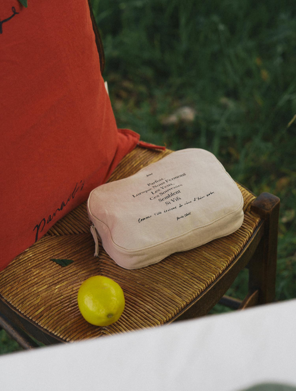 MUSINSA | HOTEL PARIS CHILL Voyage Pouch (6color)
