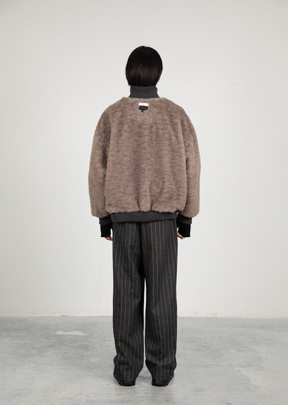 アウターその他 AMOMENTO REVERSIBLE OVERSIZED SHEARING JUMPER MUSINSA | AMOMENTO OVERSIZE REVERSIBLE SHEARLING JUMPER