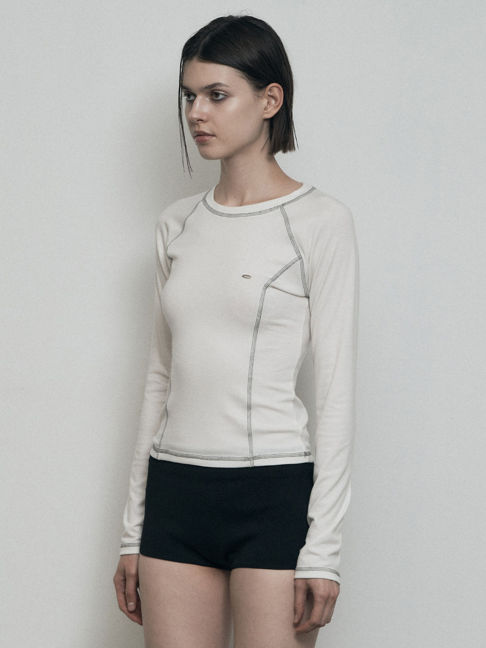 【 BOHEMSEO 】SPORTY ROUND NECK TOP 보헤미안 서울(BOHEMSEO) SPORTY ROUND NECK TOP, IVORY