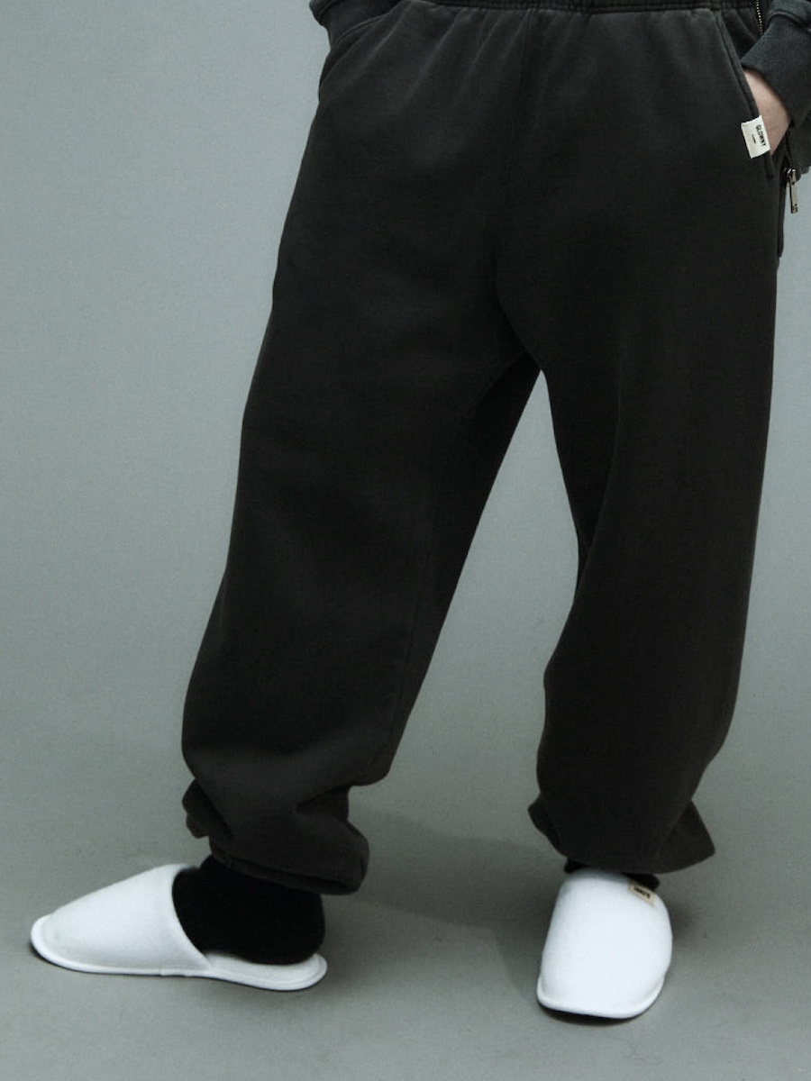 MUSINSA | GLOWNY G CLASSIC SLIPPERS (WHITE)
