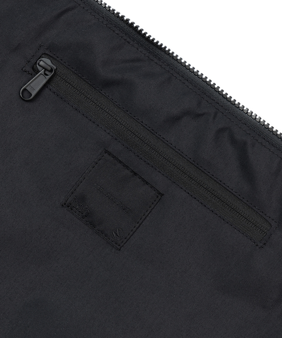 MUSINSA | HAH ARCHIVE EEN Crease Hobo Bag (Black/Brown