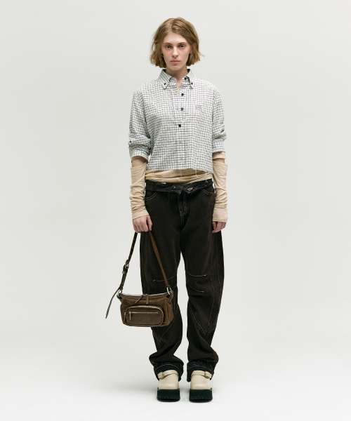 OUTPOCKET HOBO MINI_washed brown pull-up