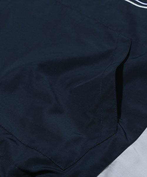 VLAD PANEL LOGO ARTWORK PULLOVER_NAVY
