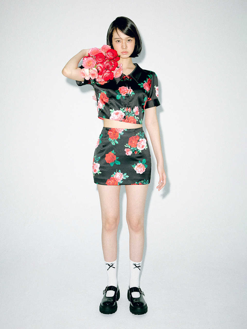 【YOUHEE】24SS SATIN FLOWER PATTERN DRESS BLACK MUSINSA | YOUHEE SATIN FLOWER PATTERN DRESS BLACK