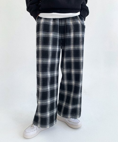 MUAH CHECK WIDE BANDING PANTS [BLACK]