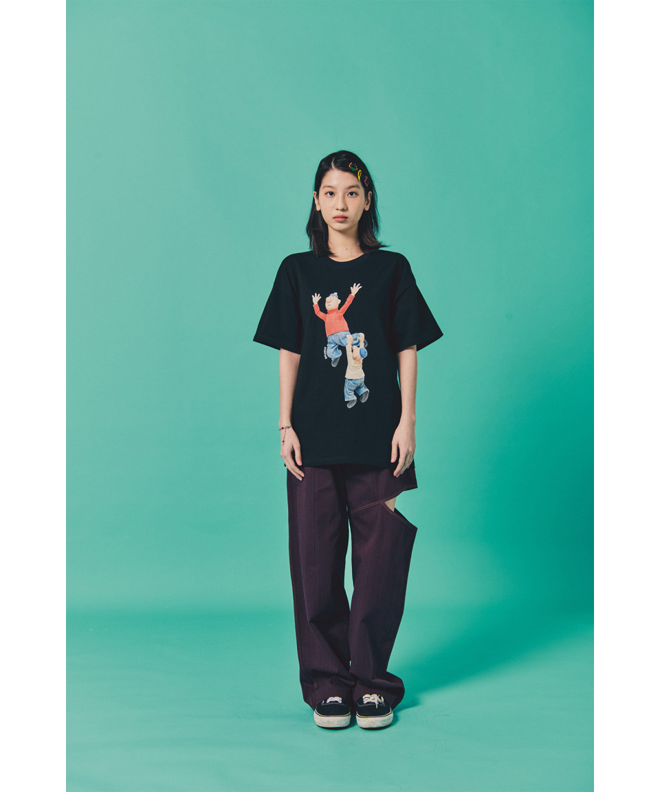 MUSINSA | LAUGHER [PAT&MAT] Wow, T-shirt. - Black