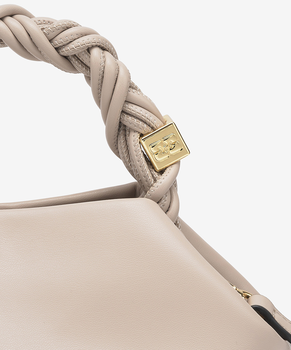 ★Ganni★ Small Gani Bue Crossbody Bag Oyster Grey A5245873 MUSINSA | GANNI Small Gani Bou Crossbody Bag - Oyster Grey