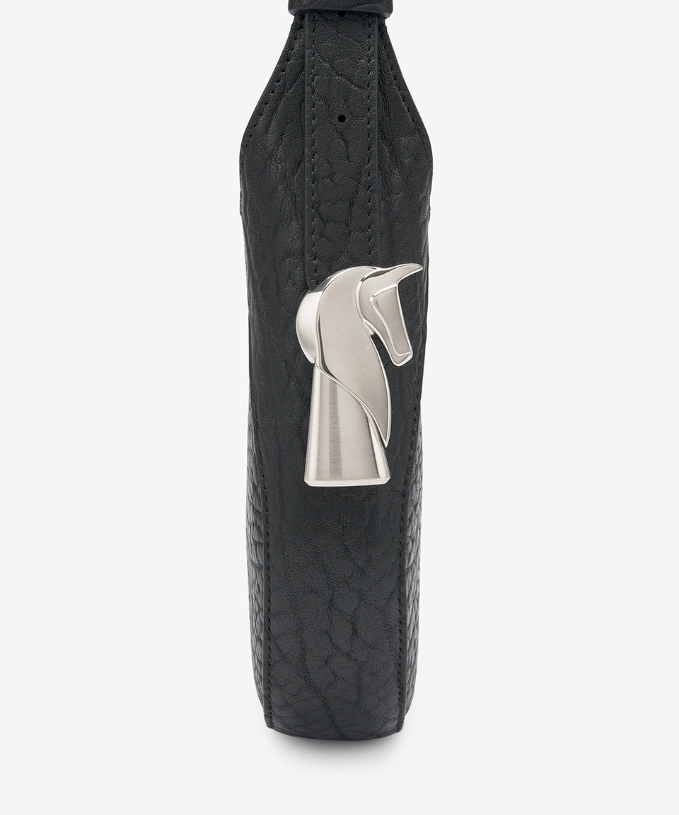 MUSINSA | BURBERRY Small Chess Baguette Shoulder Bag - Black