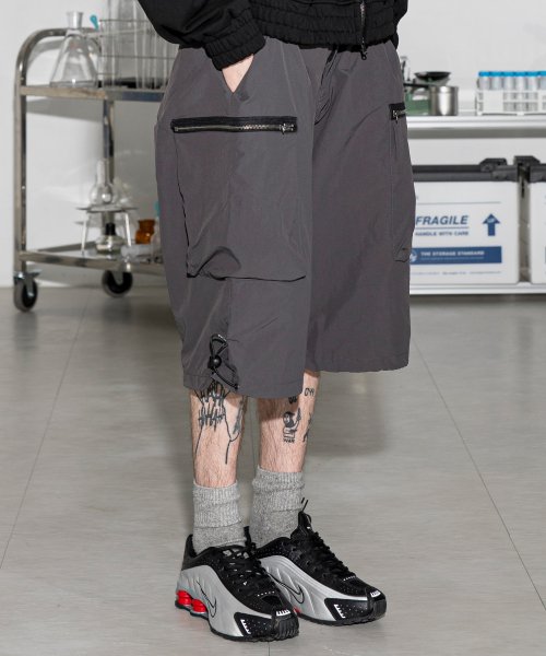 GP037 솔리드 카고 버뮤다 팬츠 (CHARCOAL GRAY)