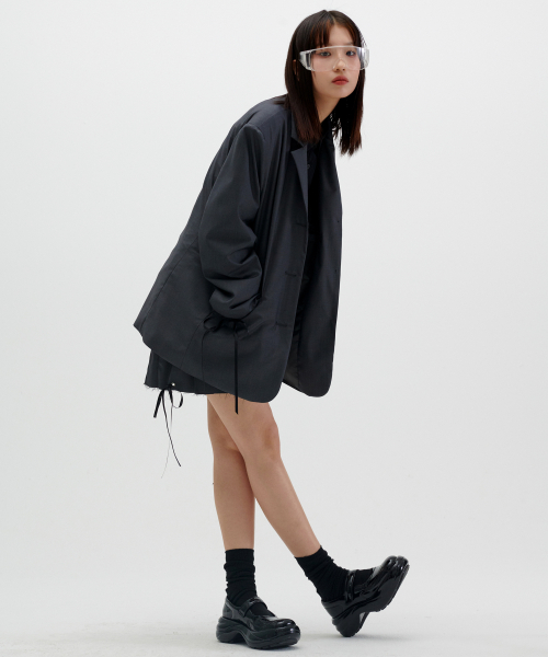 EYELET POINT BLAZER [GREY]