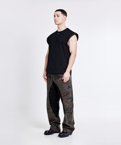 Curve Sleeveless - Black