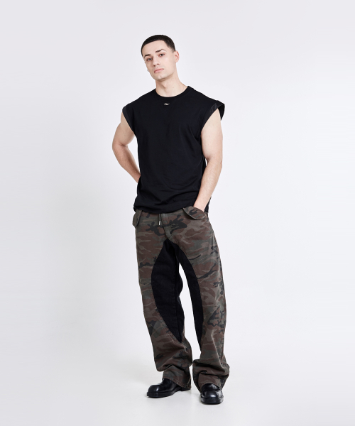 Curve Sleeveless - Black