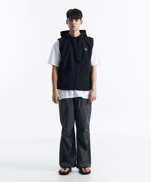 Tech nylon hood vest (Black, Charcoal)