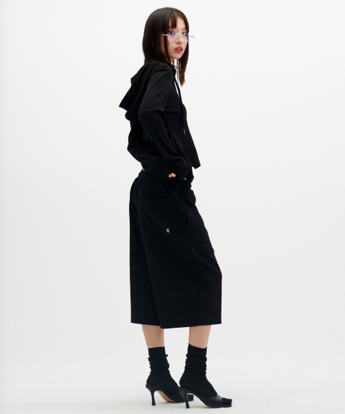 TRUNK LAYERED SWEAT SHORTS [BLACK]
