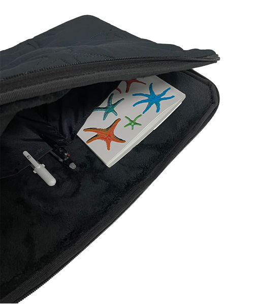 TCM starfish notebook pouch (charcoal)