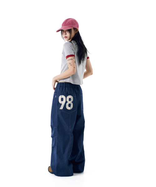 98 Printed Knee Pin-tuck Denim Pants (Blue)