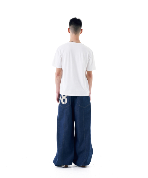 98 Printed Knee Pin-tuck Denim Pants (Blue)