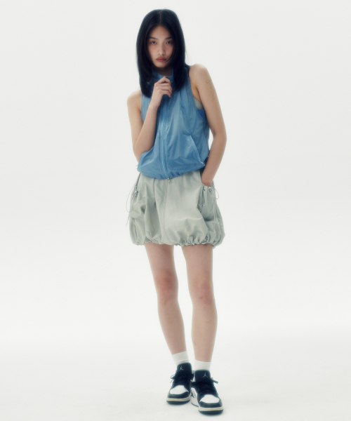INCISION SLEEVELESS ZIP UP VEST [BLUE]