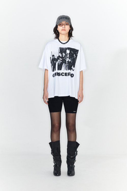 CRESCENDO GRAPHICS T-SHIRT IN WHITE
